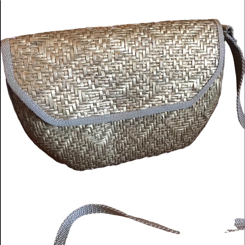 Made in Italy, no brand, golden/green bag